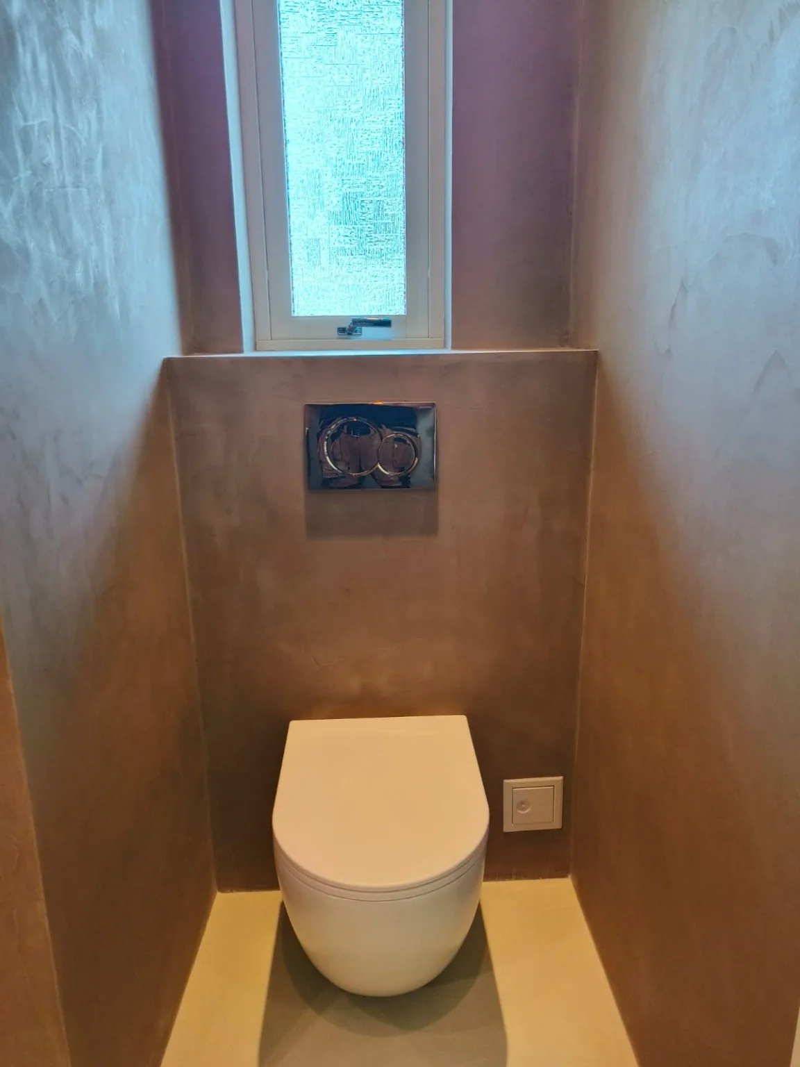 Toiletområde efter microcement